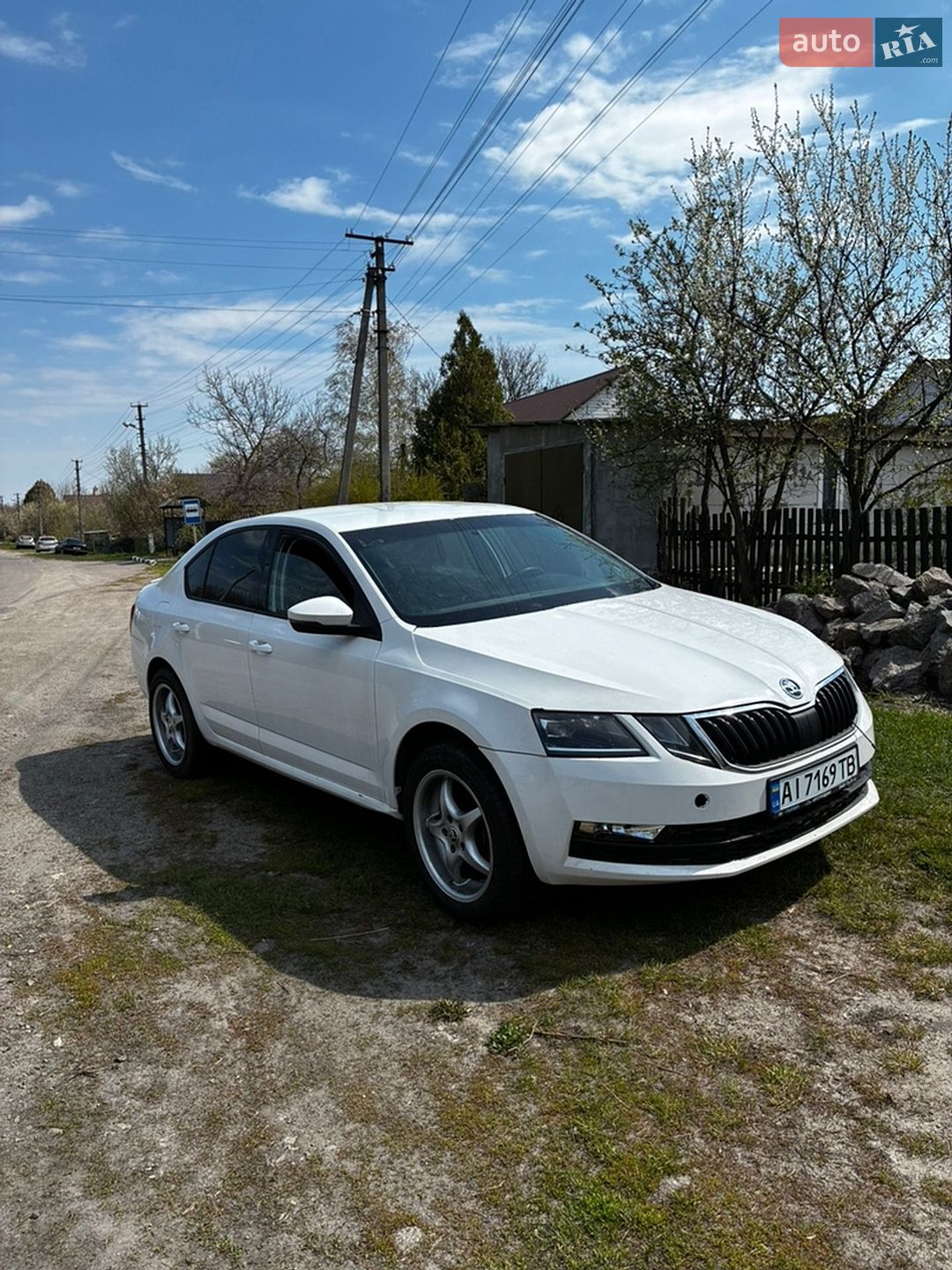 Головне фото звіту автомобіля SKODA OCTAVIA 2017