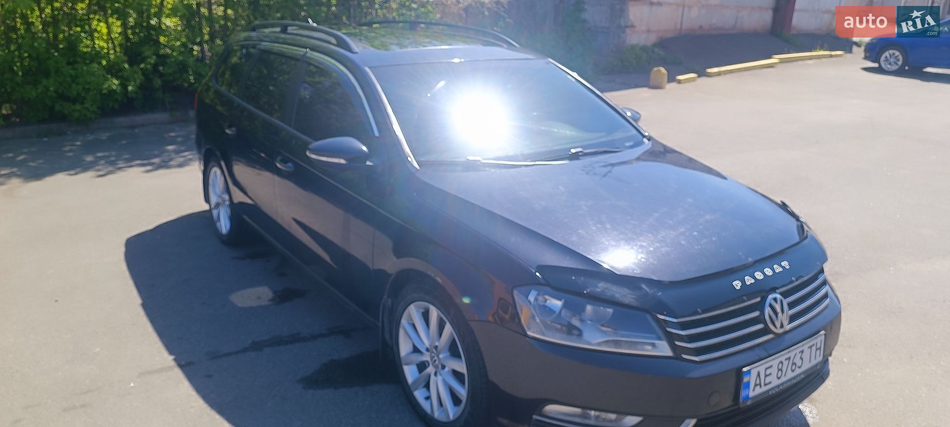 VOLKSWAGEN PASSAT 2011