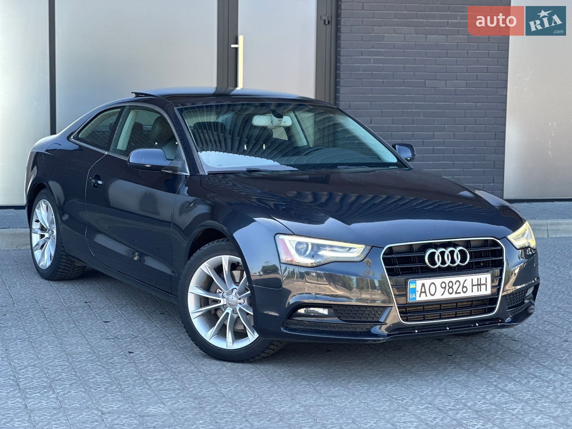 Головне фото звіту автомобіля AUDI A5 2012