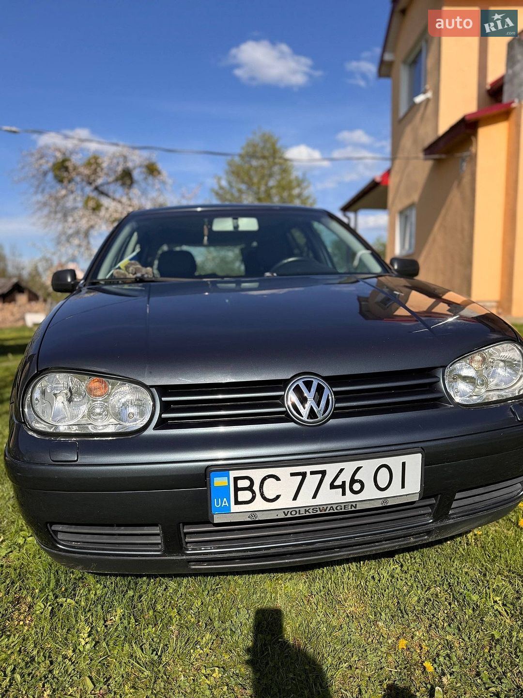 VOLKSWAGEN GOLF 2003
