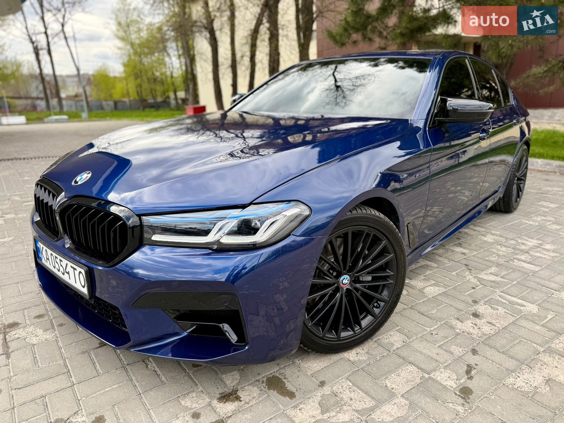 BMW 540IX 2016