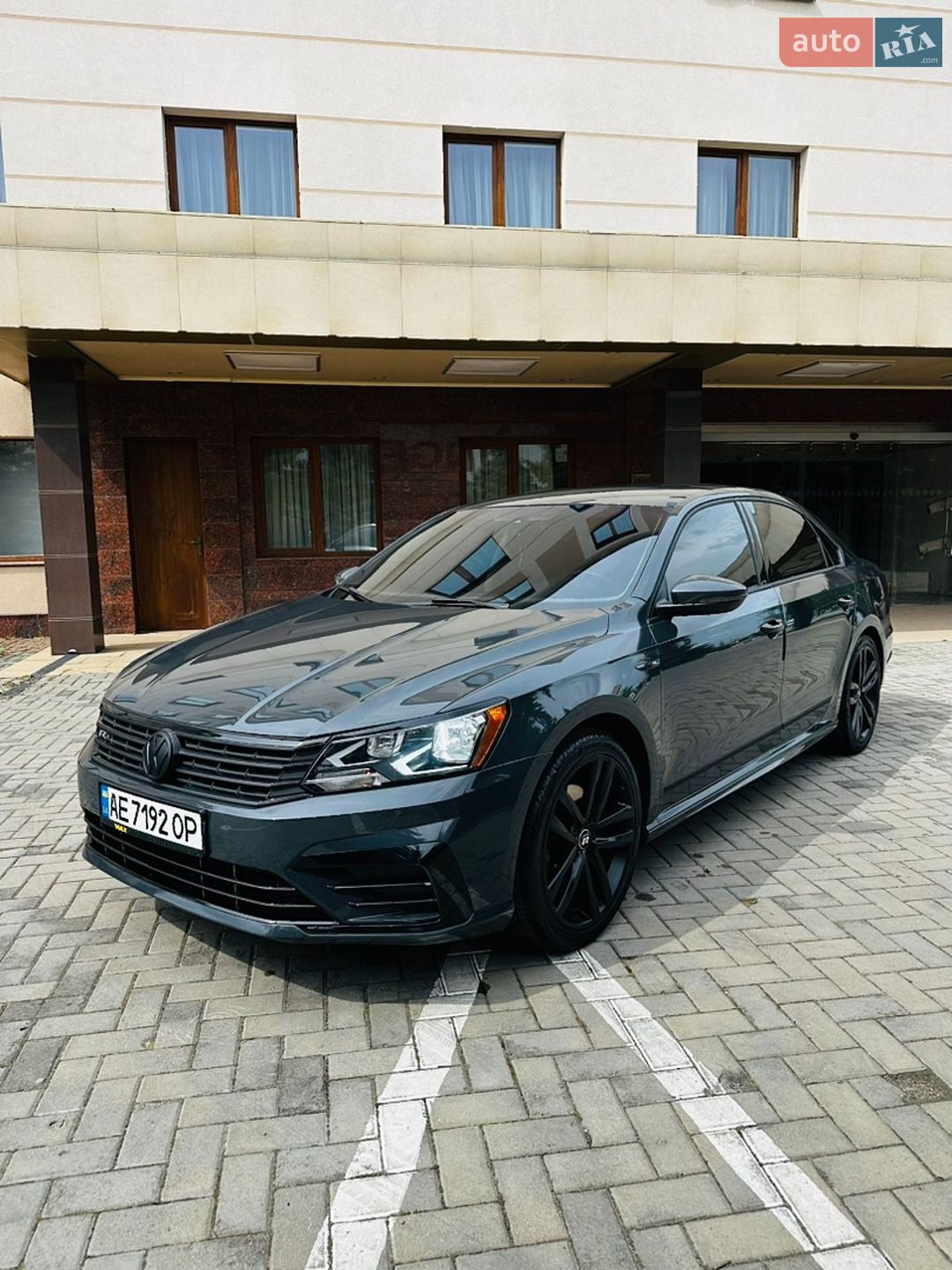 VOLKSWAGEN PASSAT 2017