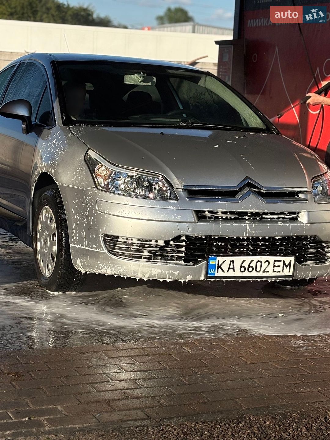 Головне фото звіту автомобіля CITROEN C4 2006