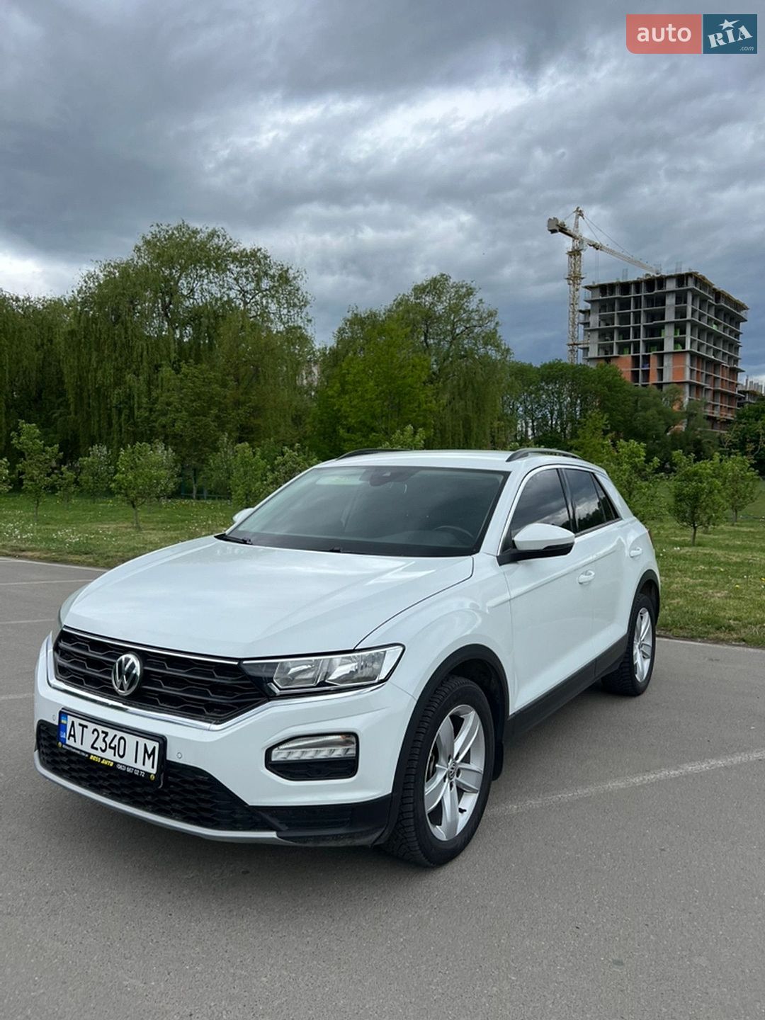 VOLKSWAGEN T-ROC 2019