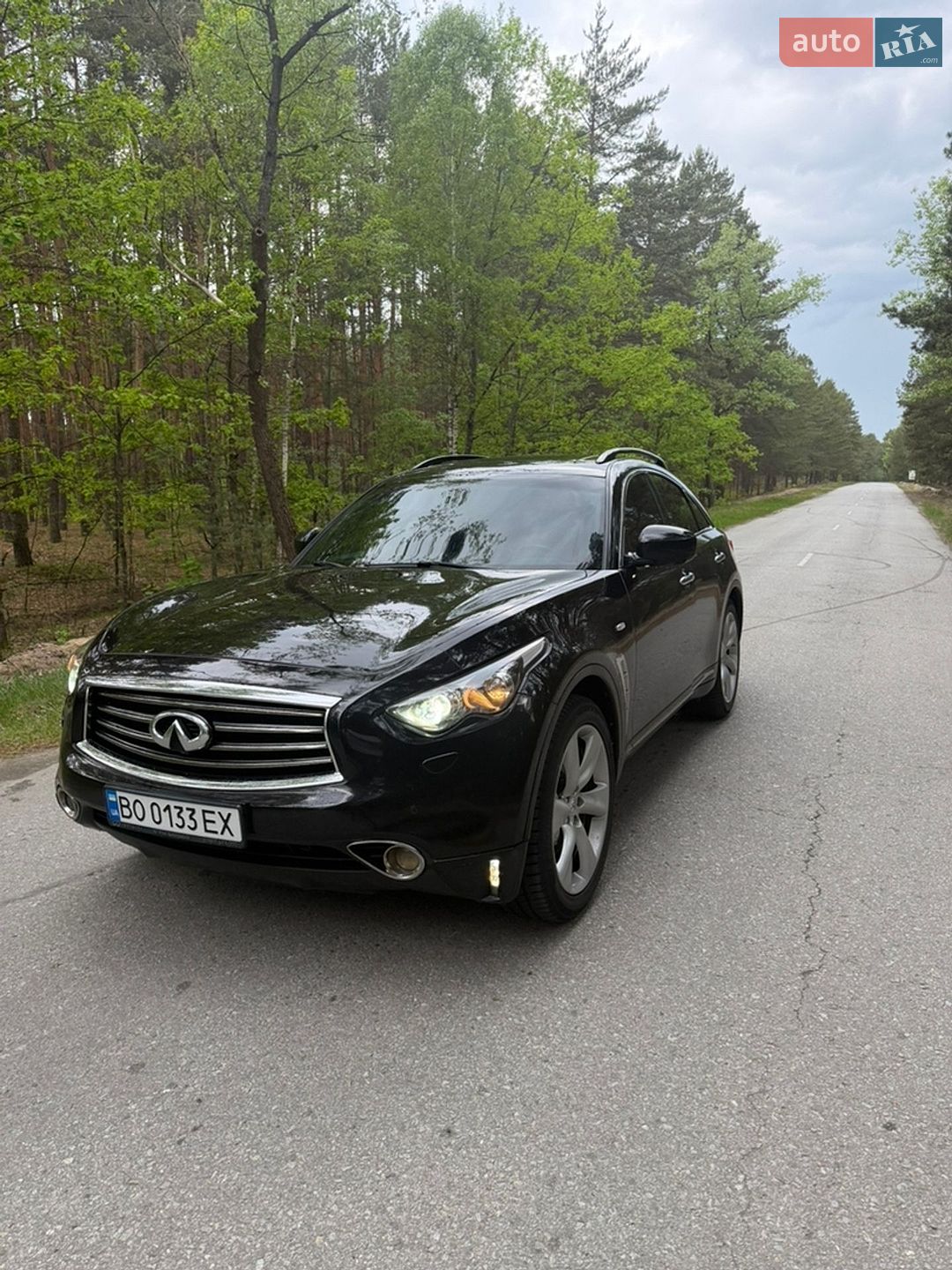 INFINITI FX30D 2011