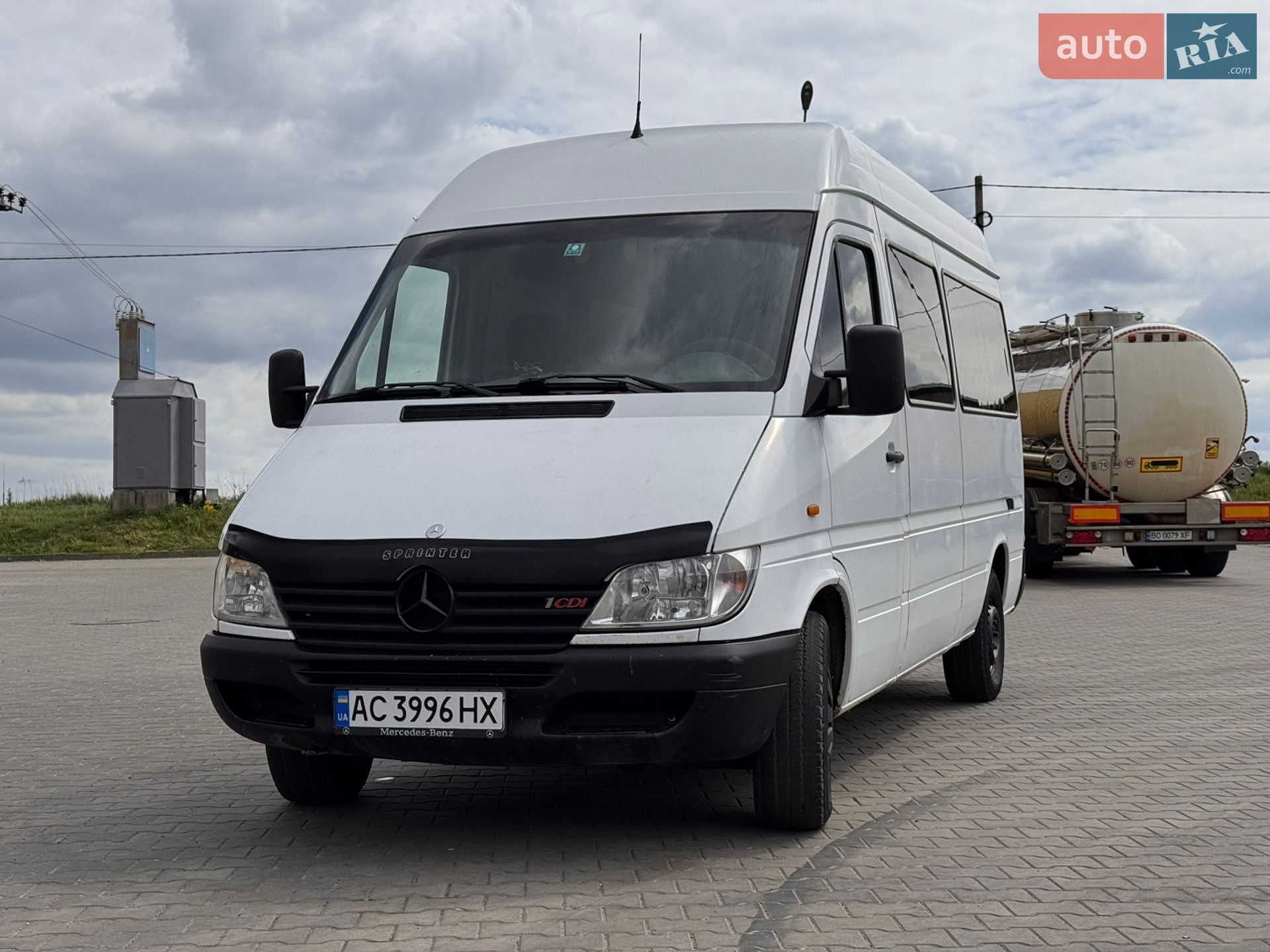 MERCEDES-BENZ 211 CDI 2003