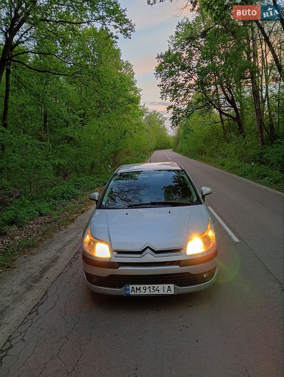 Головне фото звіту автомобіля CITROEN C4 2006