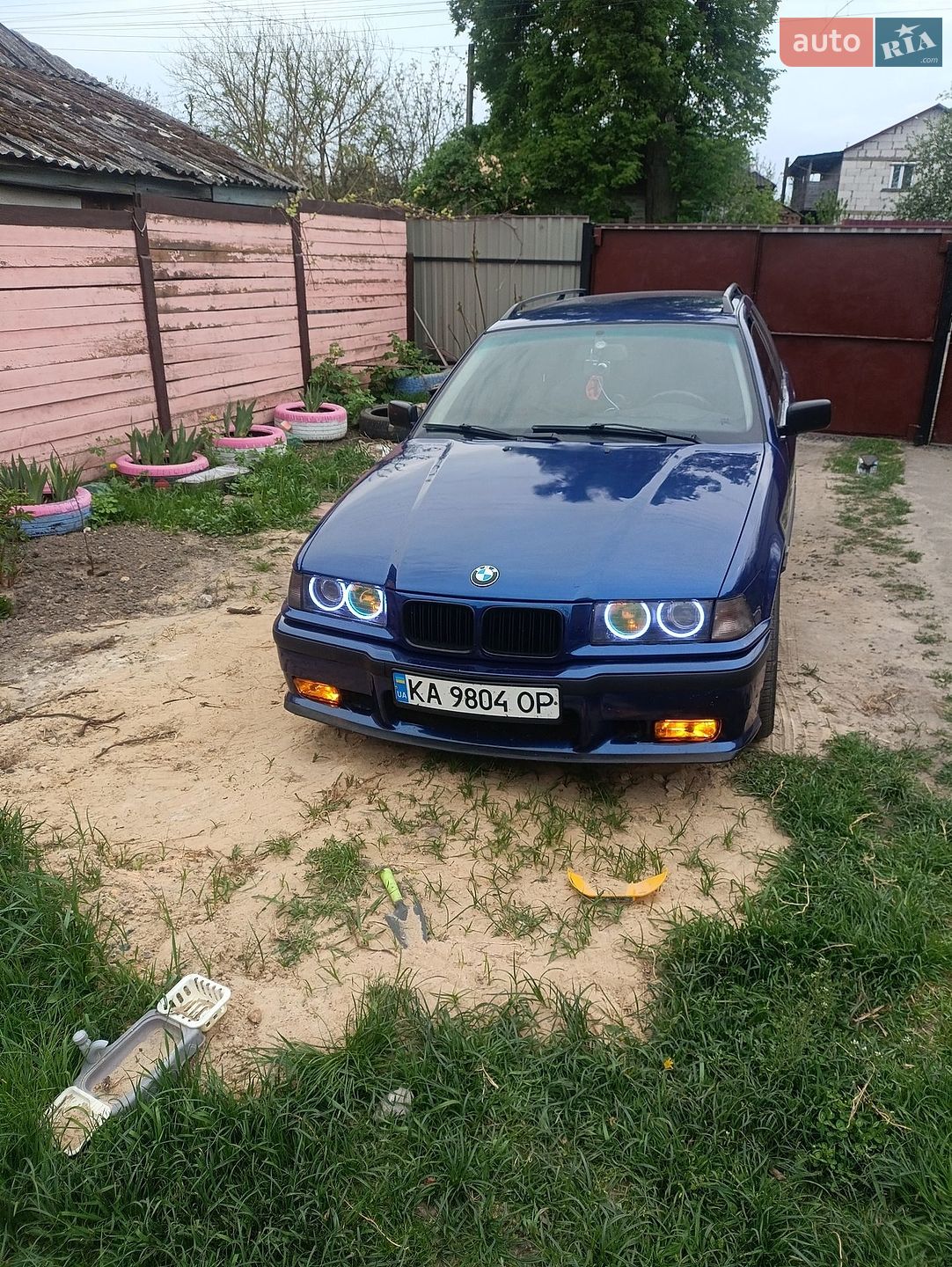 BMW 323I 1996