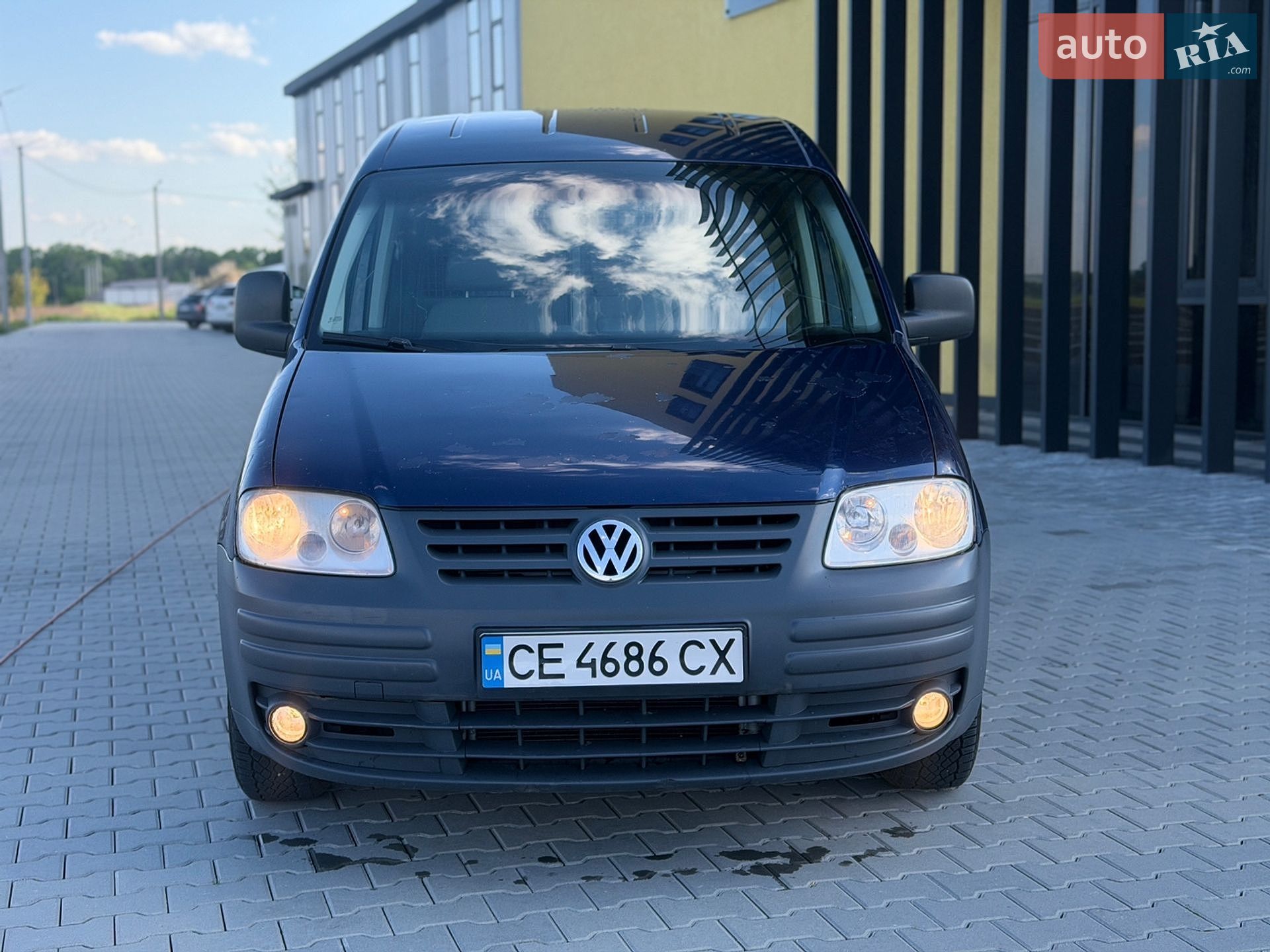 Головне фото звіту автомобіля VOLKSWAGEN CADDY 2010