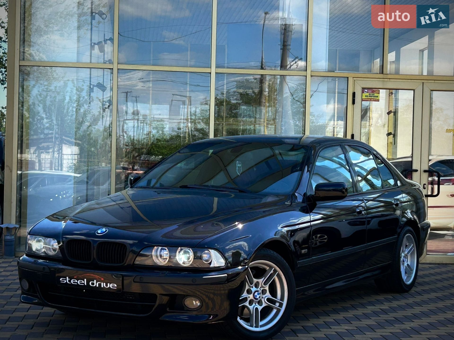 Головне фото звіту автомобіля BMW 530D 2003