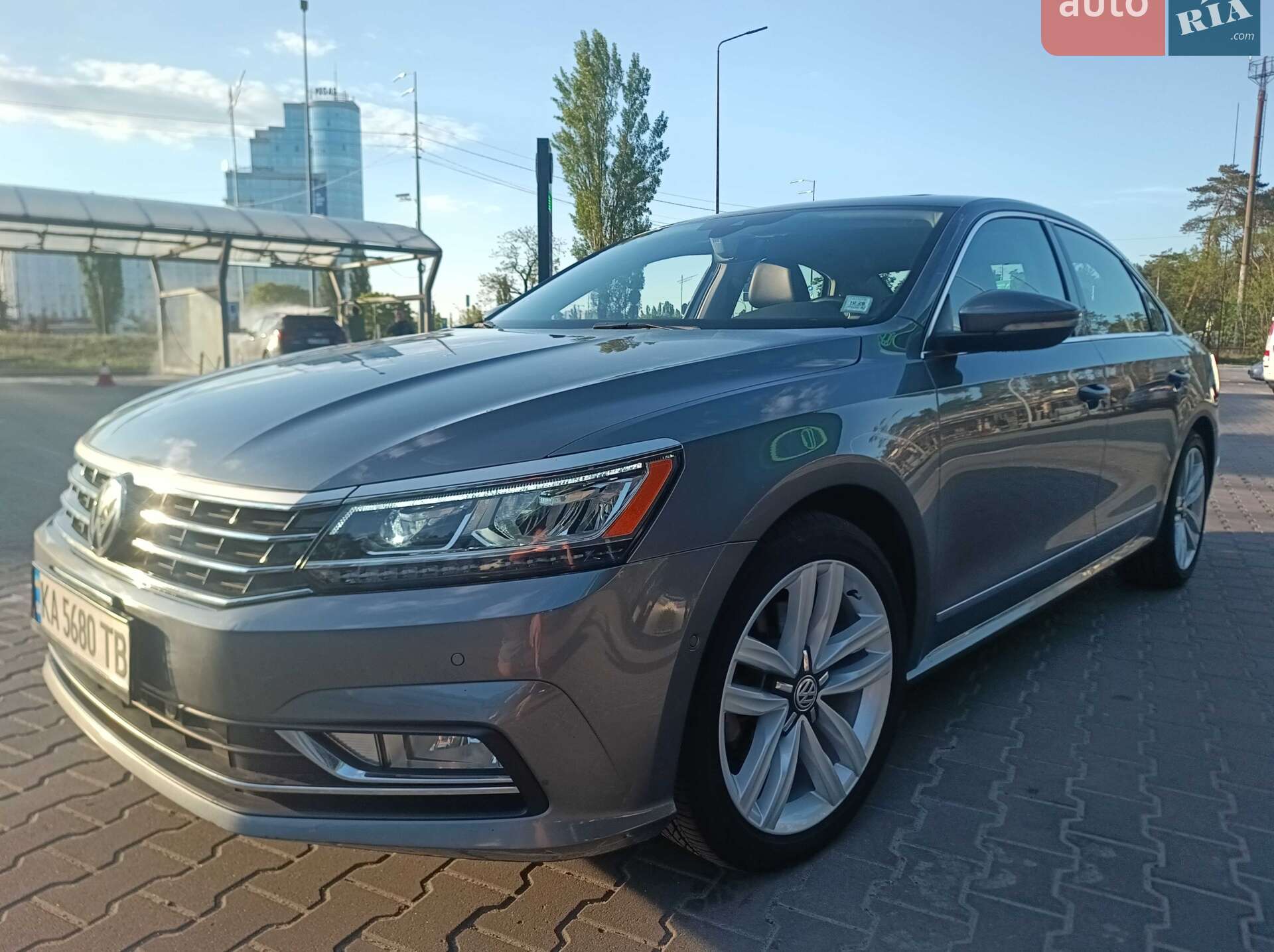 VOLKSWAGEN PASSAT 2017