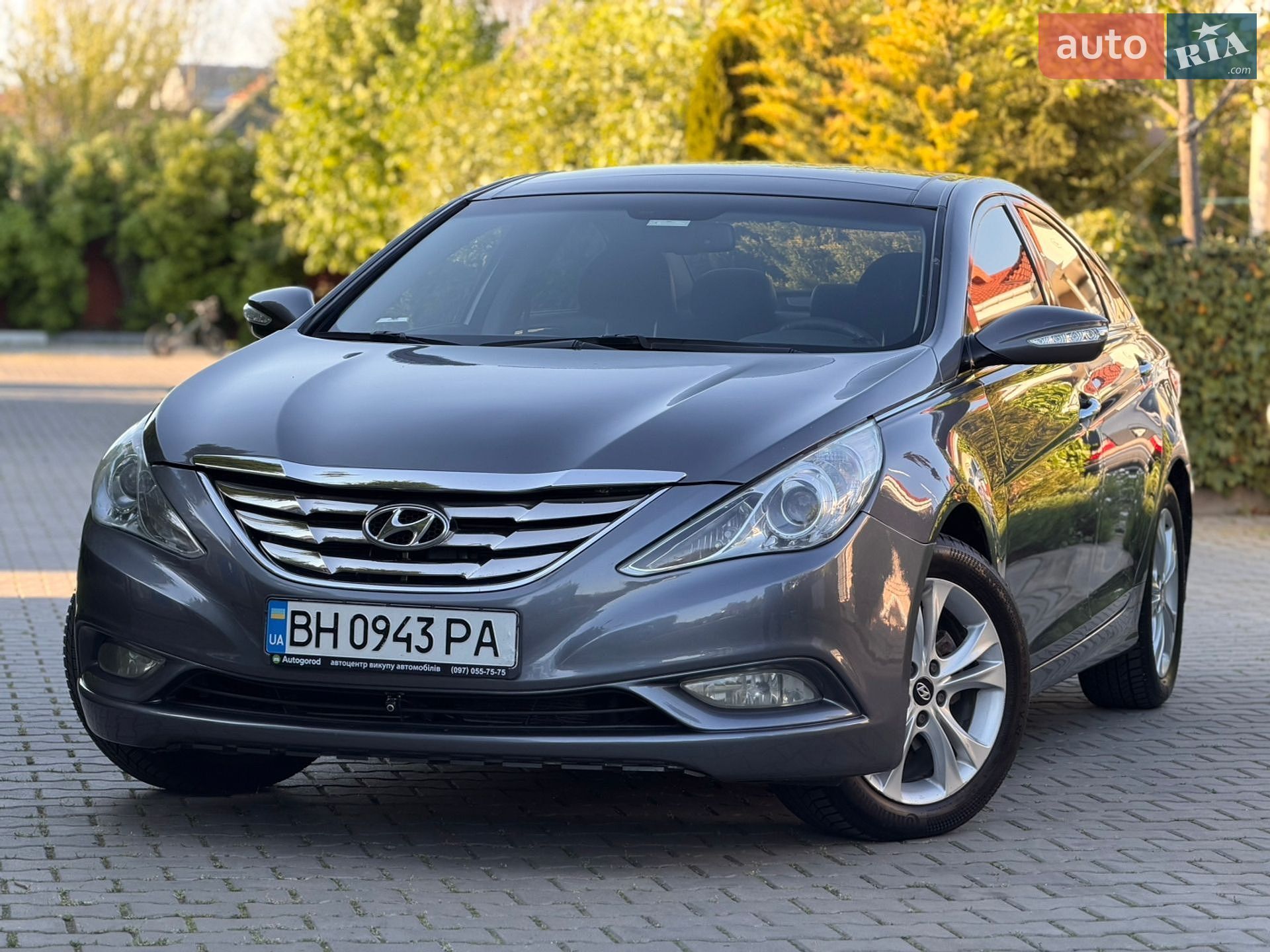Головне фото звіту автомобіля HYUNDAI SONATA 2010