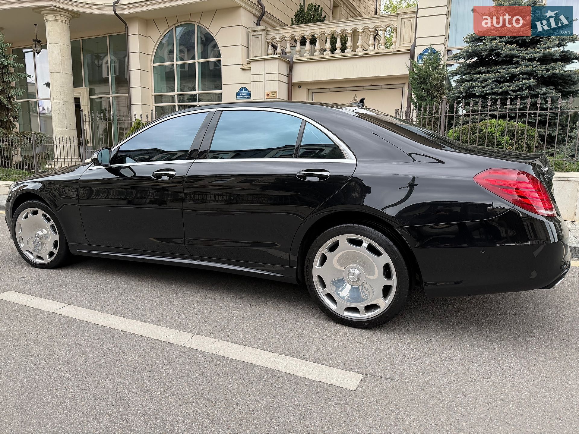 MERCEDES-BENZ S 500L 2015