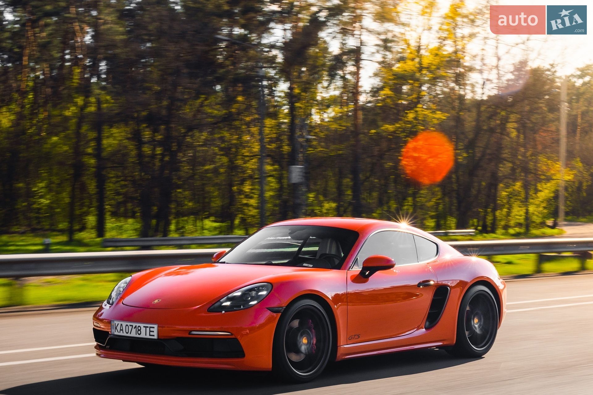 PORSCHE CAYMAN 718 2018