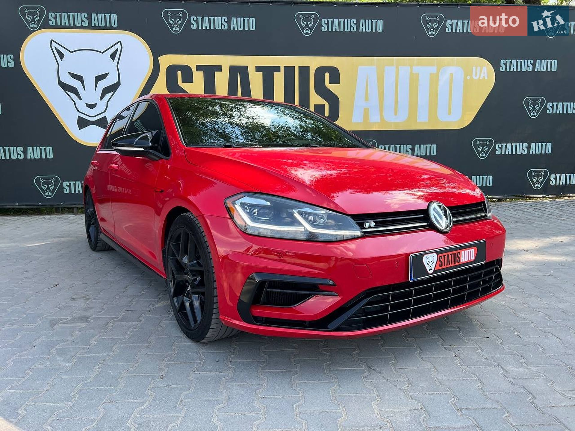 VOLKSWAGEN GOLF R 2019
