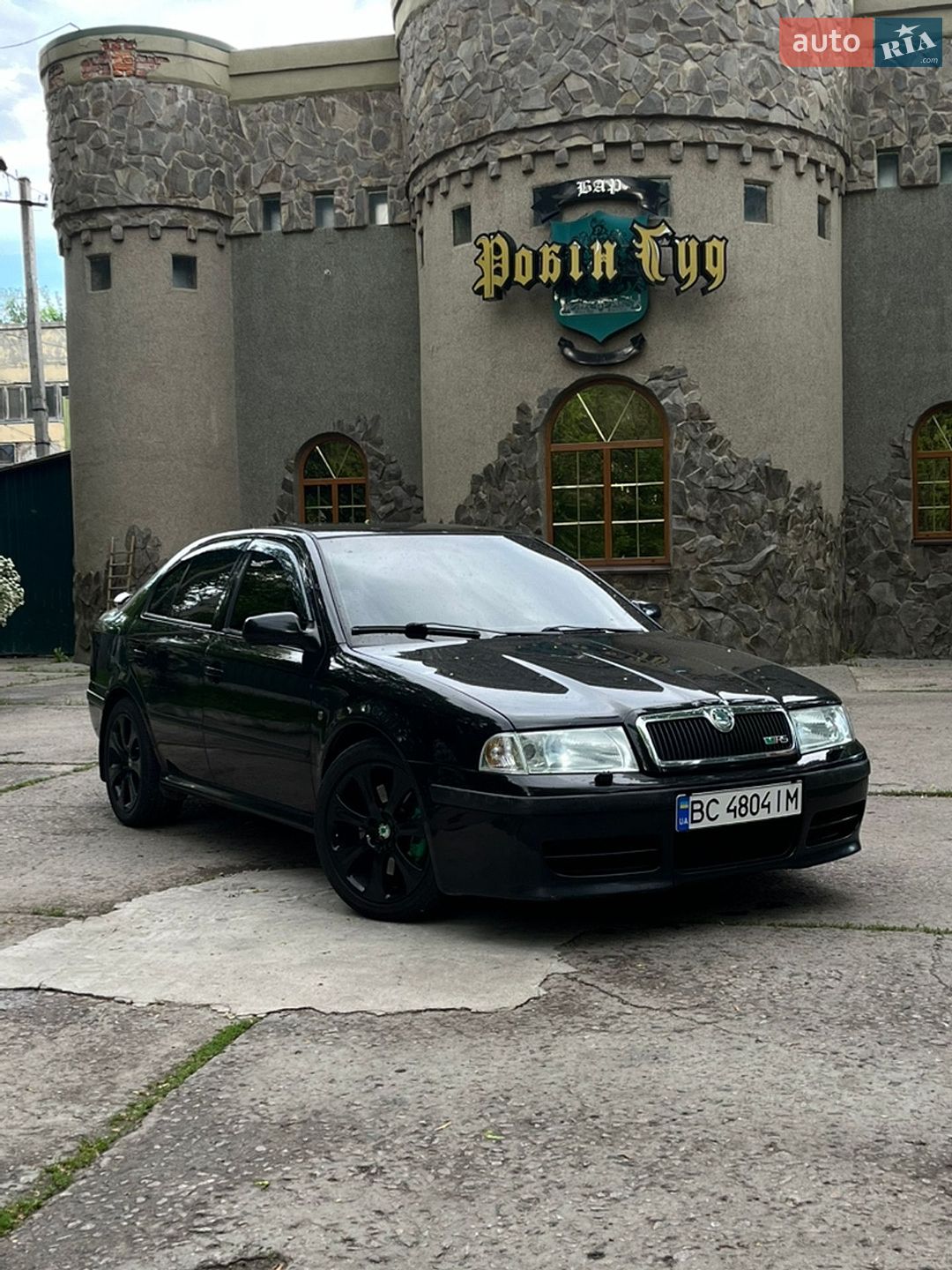 Головне фото звіту автомобіля SKODA OCTAVIA 2001