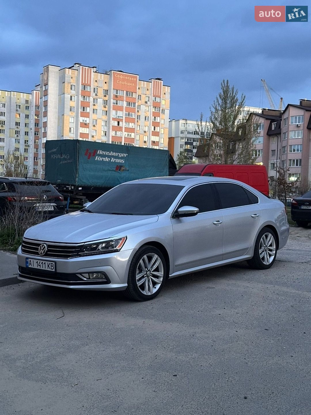 VOLKSWAGEN PASSAT 2017