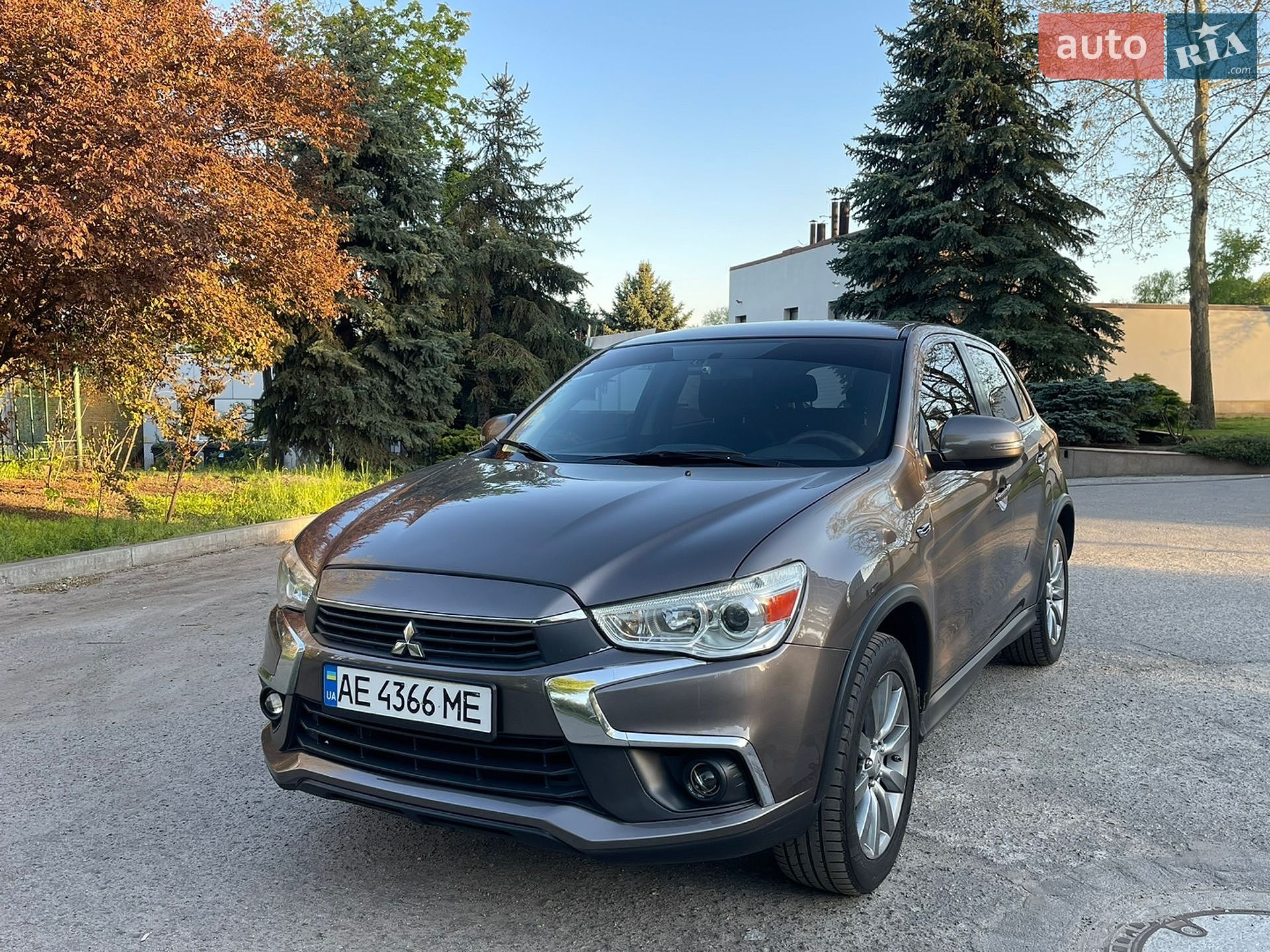 Головне фото звіту автомобіля MITSUBISHI OUTLANDER 2016