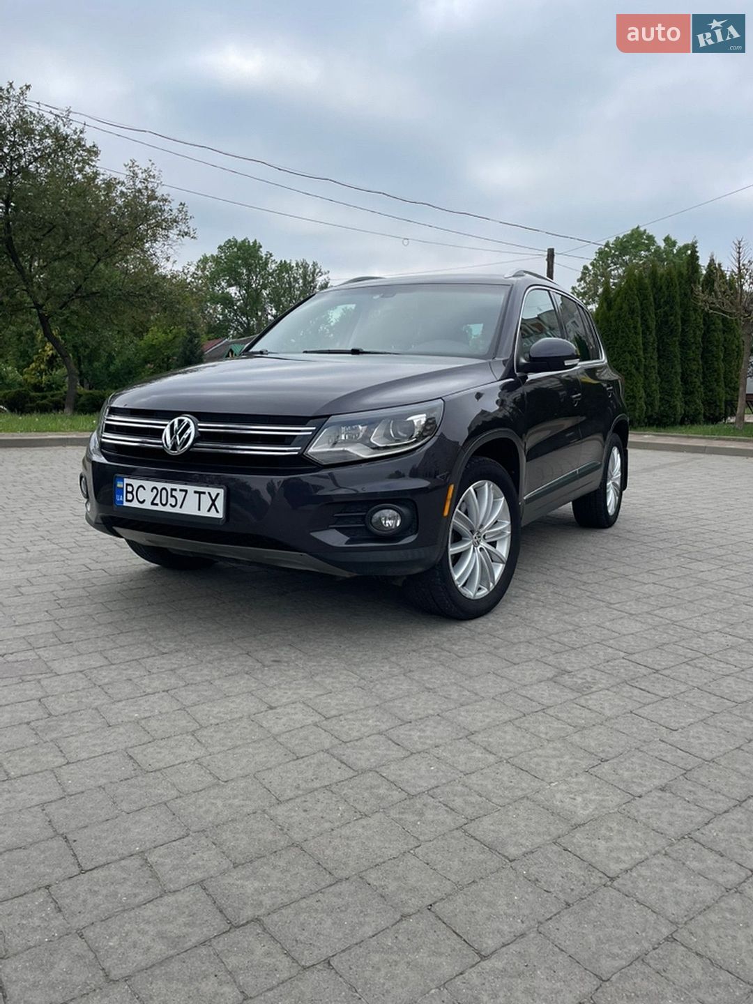 VOLKSWAGEN TIGUAN 2016