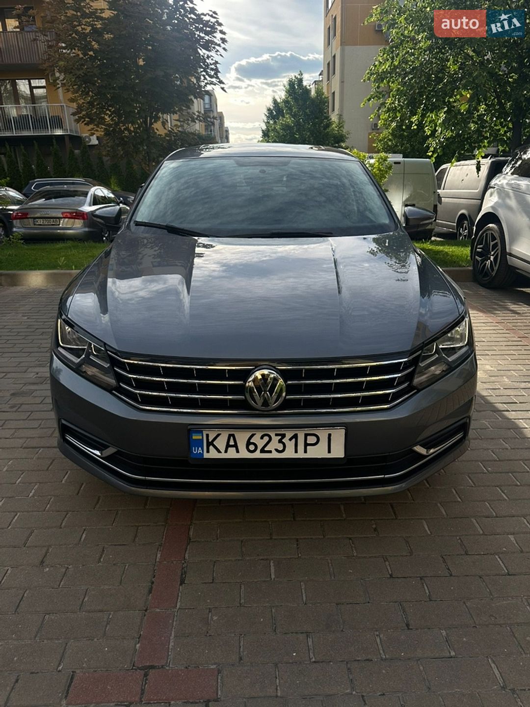 VOLKSWAGEN PASSAT 2018