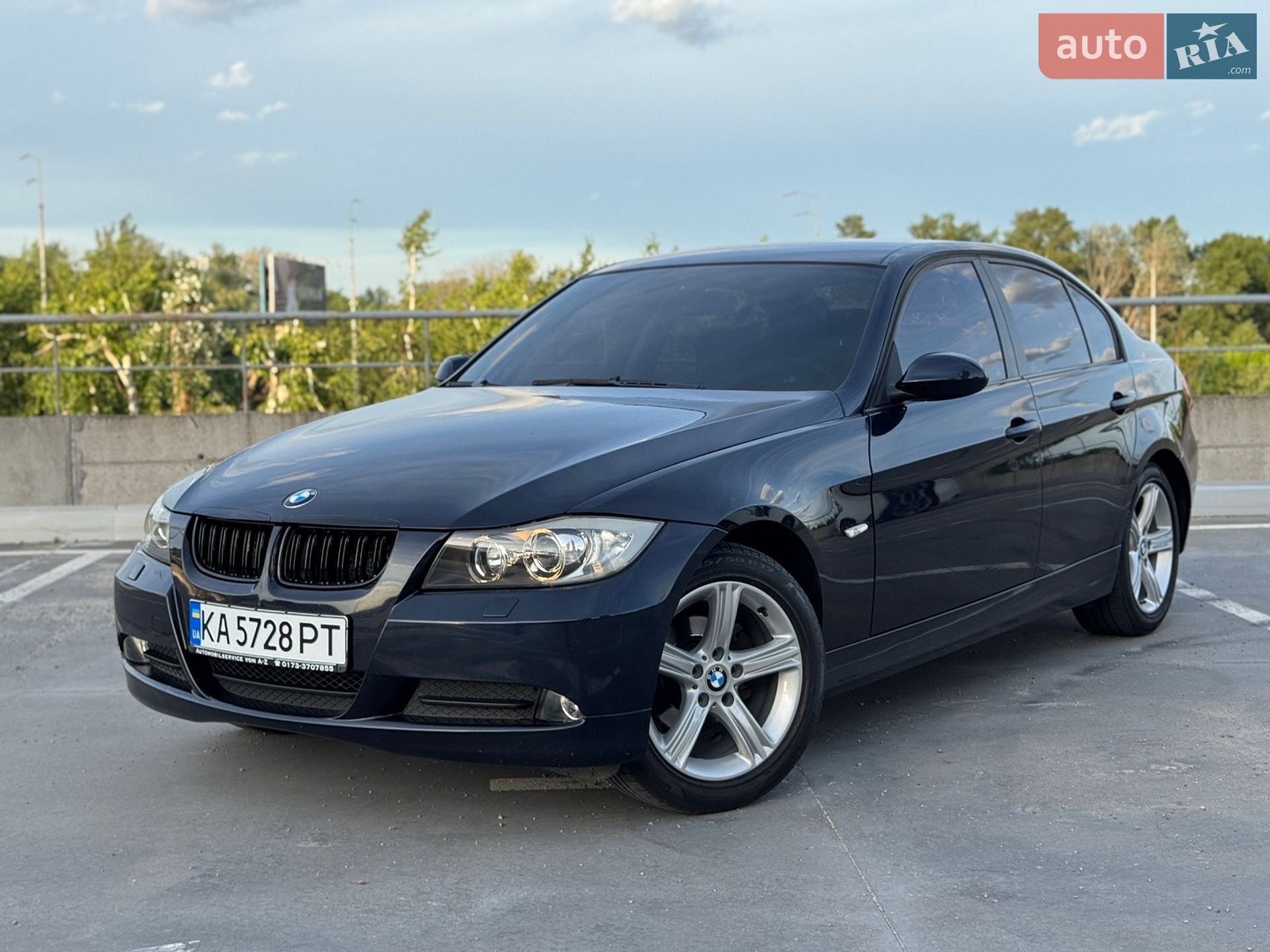 BMW 318 2006
