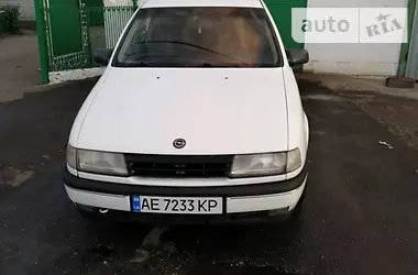 Opel Vectra cd 1990 - пробег 128 тыс. км