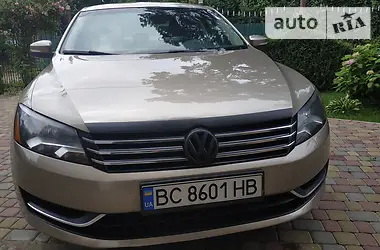 Volkswagen Passat 2014 - пробіг 187 тис. км