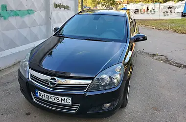 Opel Astra 2008 - пробег 265 тыс. км