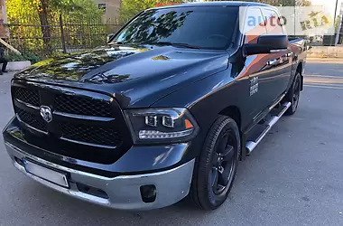 Dodge RAM 1500 Big Horn 2016 - пробіг 98 тис. км