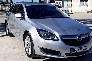 Opel Insignia 2015 - пробіг 215 тис. км