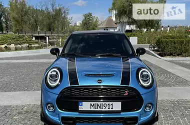 MINI Hatch S 2018 - пробіг 90 тис. км