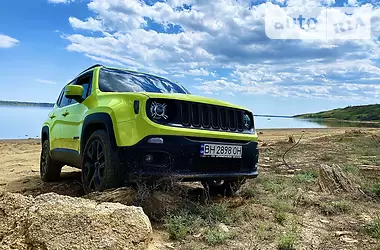 Jeep Renegade Altitude 2018 - пробег 119 тыс. км