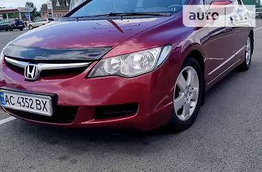 Honda Civic 2008 - пробіг 223 тис. км