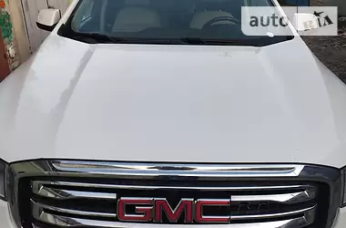 GMC Acadia SLT 2017 - пробег 175 тыс. км