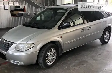 Chrysler Grand Voyager 2006 - пробег 280 тыс. км