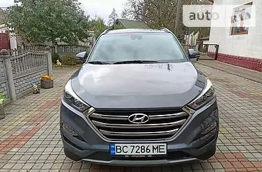 Hyundai Tucson Limited 2016 - пробіг 98 тис. км