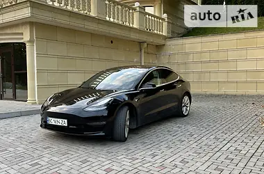 Tesla Model 3 Long Range DM 2019 - пробіг 52 тис. км