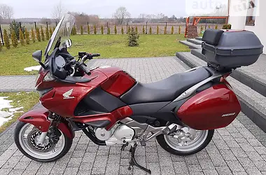 Honda NT 700V 2006 - пробег 42 тыс. км