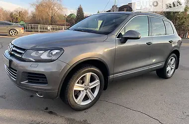 Volkswagen Touareg 2013 - пробег 80 тыс. км