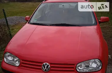 Volkswagen Golf  2000 - пробіг 200 тис. км