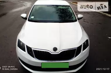 Skoda Octavia 2017 - пробіг 184 тис. км