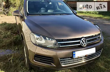 Volkswagen Touareg 2012 - пробіг 340 тис. км