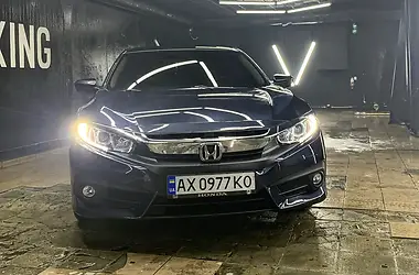 Honda Civic 2018 - пробег 47 тыс. км