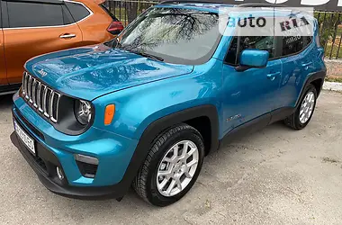 Jeep Renegade latitude 2020 - пробіг 2 тис. км