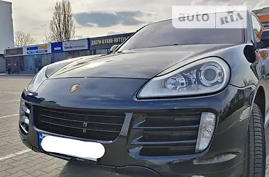 Porsche Cayenne 2008 - пробег 170 тыс. км