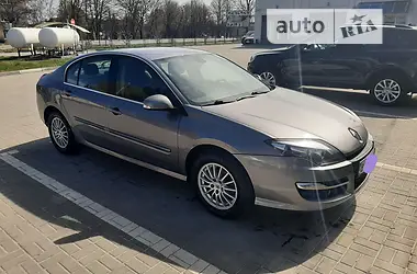 Renault Laguna 2012 - пробіг 243 тис. км