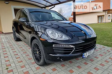 Porsche Cayenne 2014 - пробіг 187 тис. км