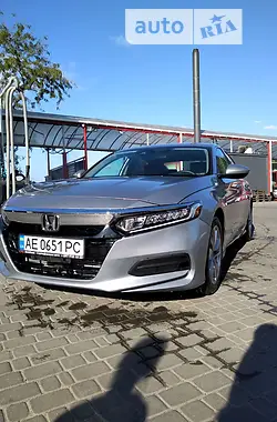 Honda Accord 2019 - пробег 30 тыс. км