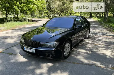 BMW 7 Series 2005 - пробіг 300 тис. км