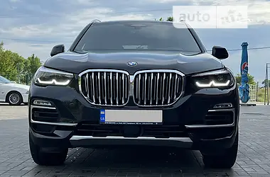 BMW X5 2019 - пробіг 71 тис. км